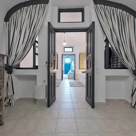 Mardanza House Imerovigli (Santorini)