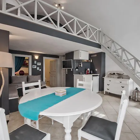 Appartement Mardanza House *