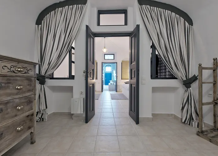 Mardanza House イメロヴィグリ