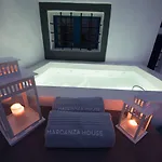 Apartament Mardanza House *