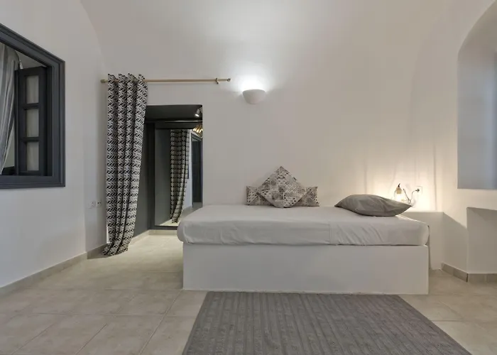 Mardanza House Imerovigli (Santorini)