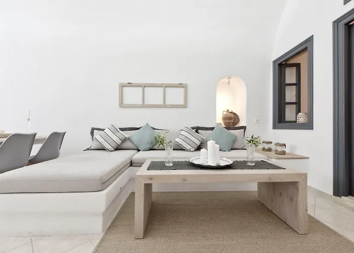 Mardanza House Imerovigli (Santorini)