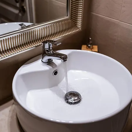 Apartament Mardanza House