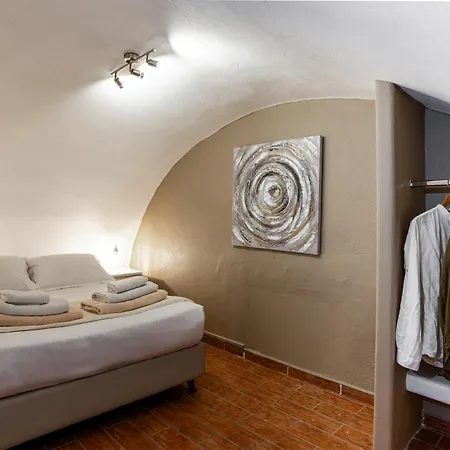 Mardanza House *